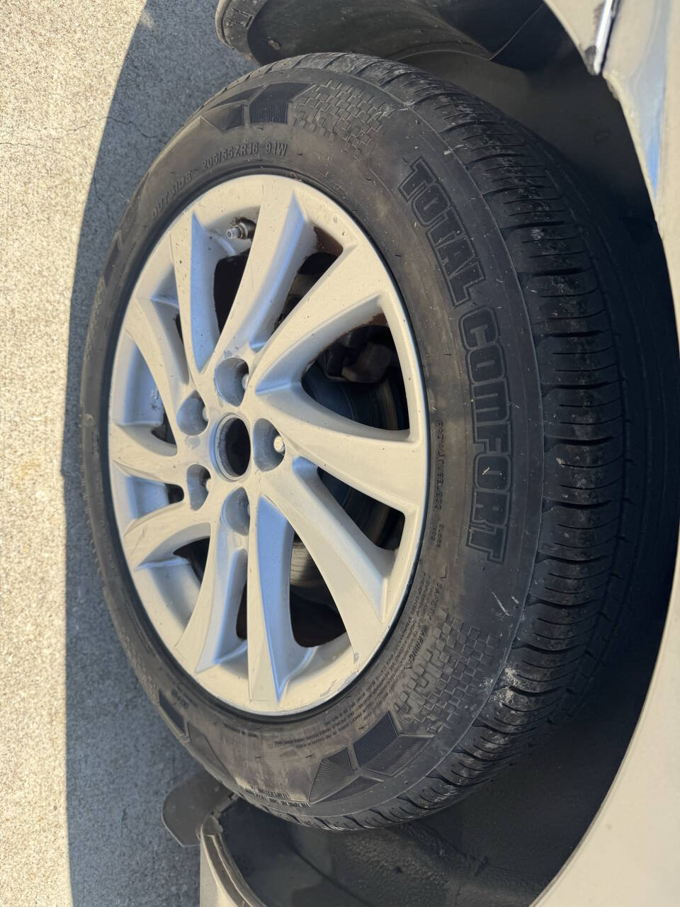 Used 2012 MAZDA MAZDA3 i Touring FWD image 19