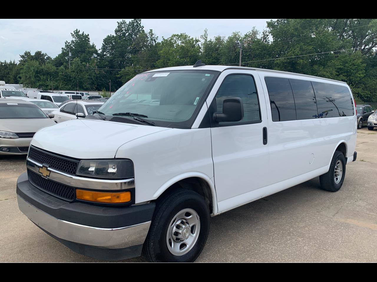 Used 2021 Chevrolet Express 3500 LS w/ Chrome Appearance Package RWD image 1