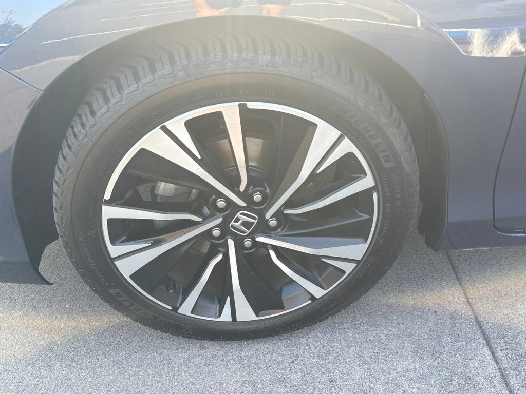 Used 2016 Honda Accord EX-L image 11