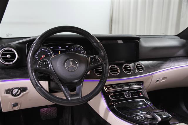 Used 2017 Mercedes-Benz E 300 4MATIC image 6