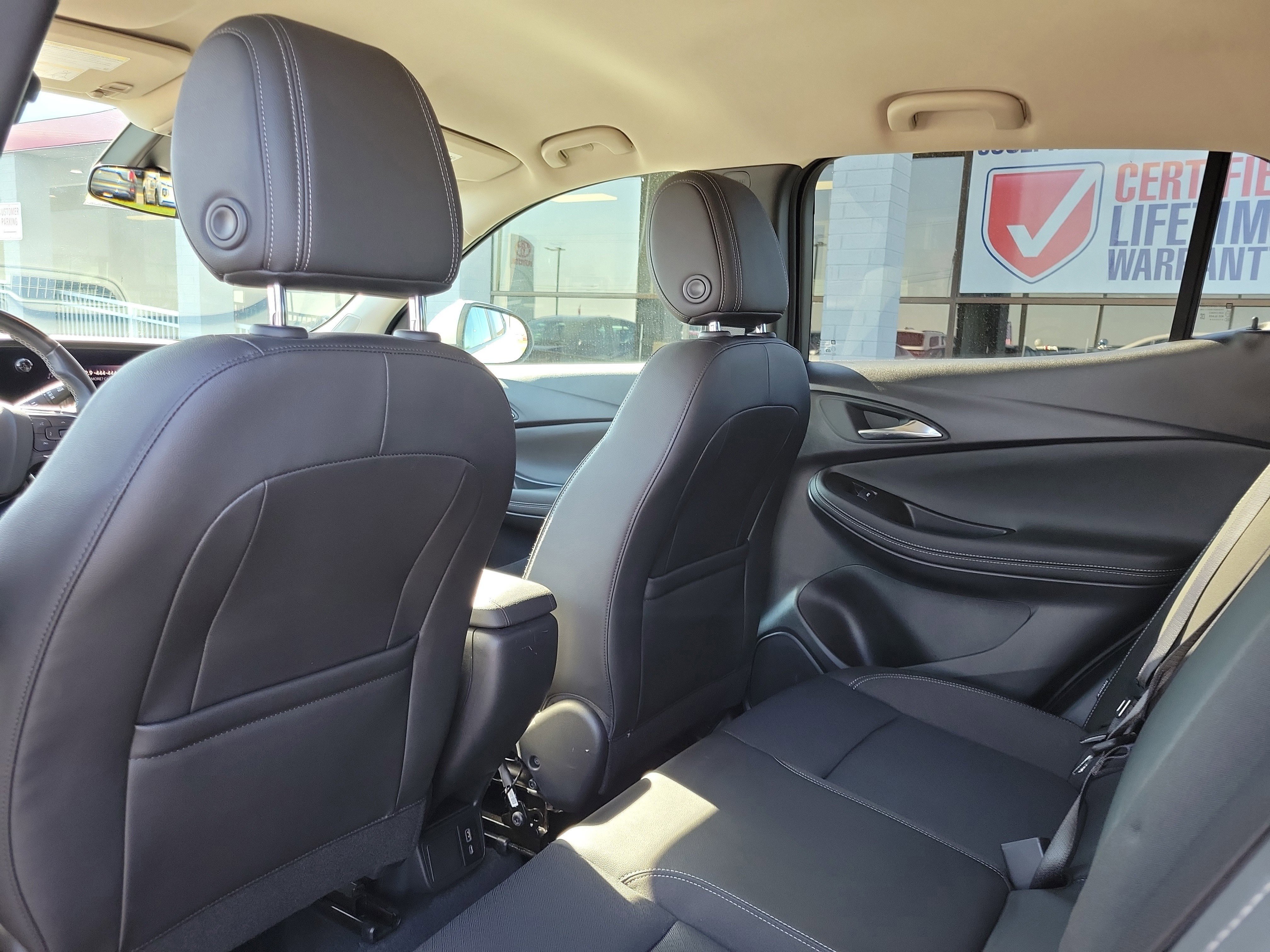 Used 2024 Buick Encore GX Preferred FWD image 14