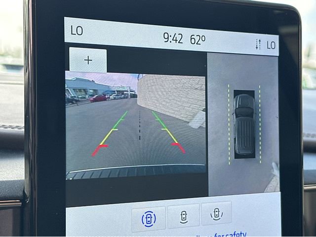 Used 2022 Ford Explorer Platinum w/ Equipment Group 601A image 29