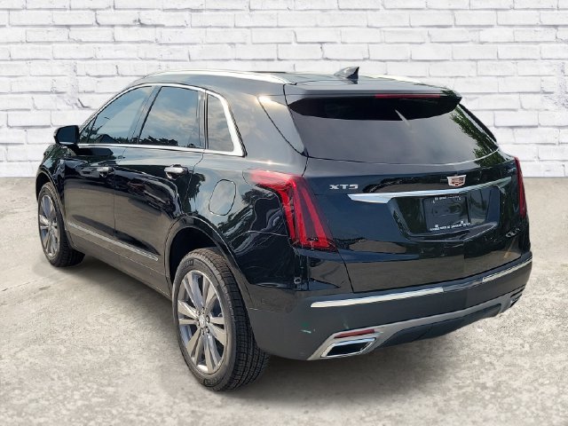 New 2026 Cadillac XT5 Premium Luxury w/ Driver Assist Package FWD image 4