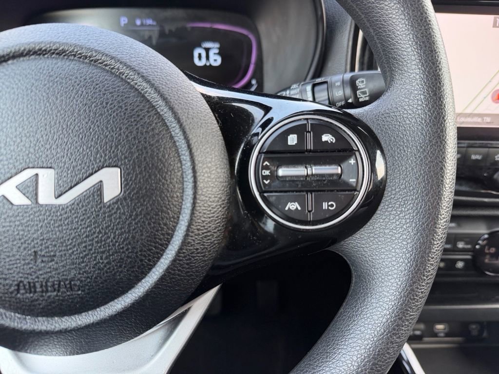 Used 2023 Kia Soul S image 23