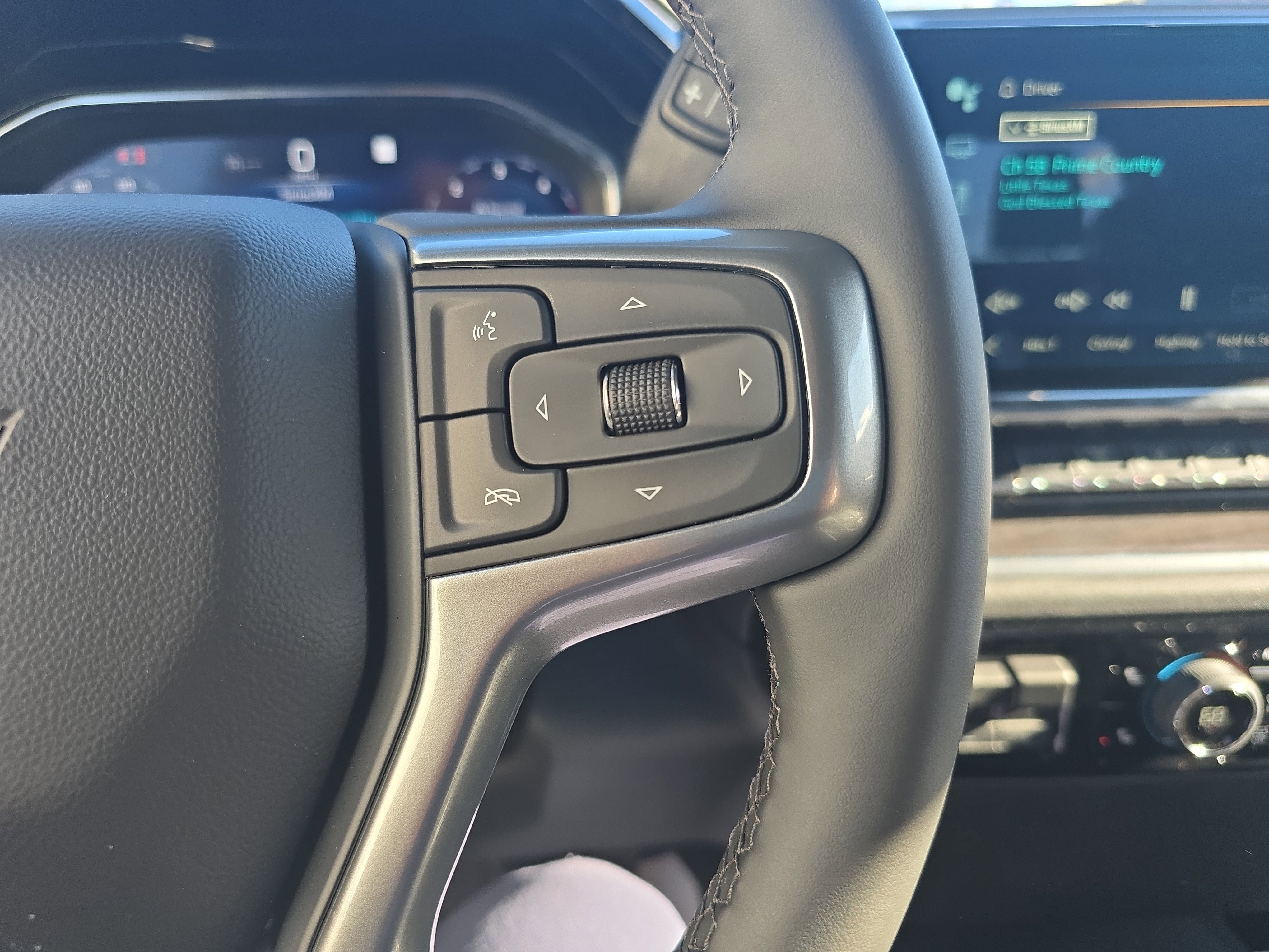 Used 2025 Chevrolet Silverado 2500 LTZ w/ Snow Plow Prep/Camper Package image 23