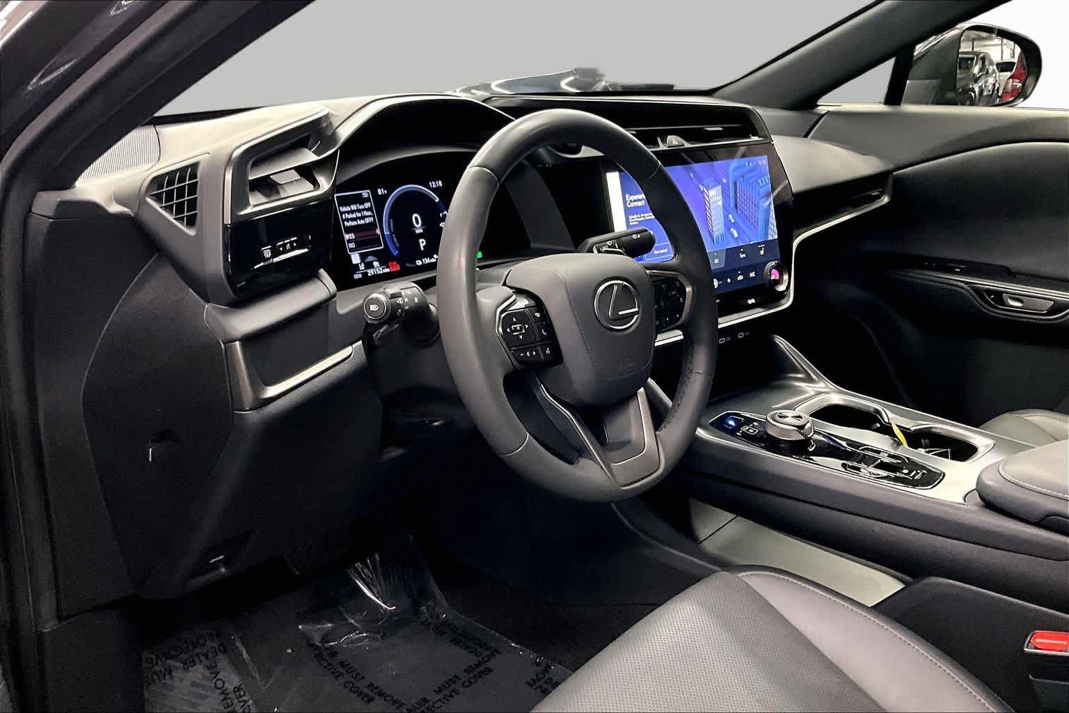 Used 2024 Lexus RZ 300e Premium FWD image 18