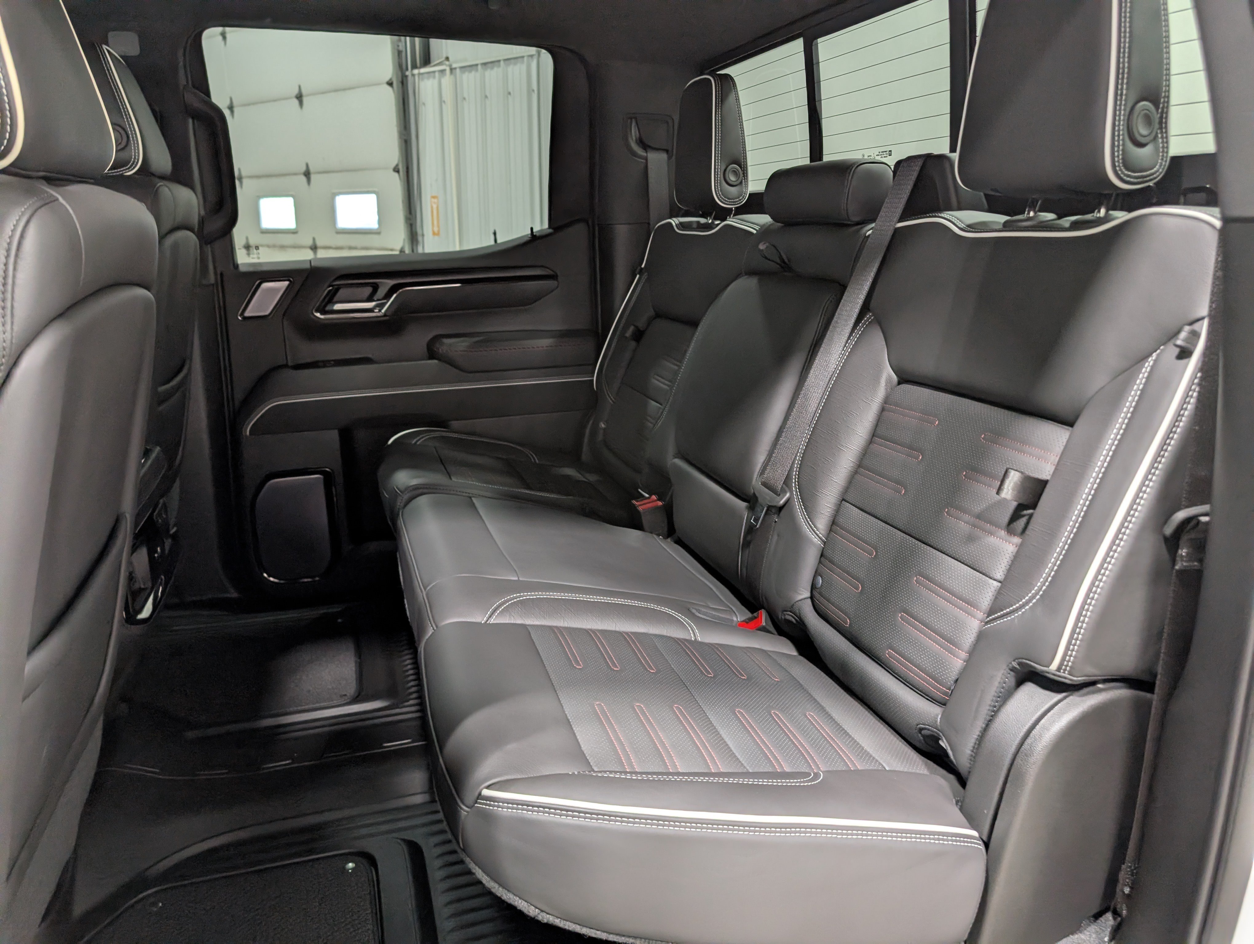 Used 2023 GMC Sierra 1500 AT4X AWD/4WD image 16