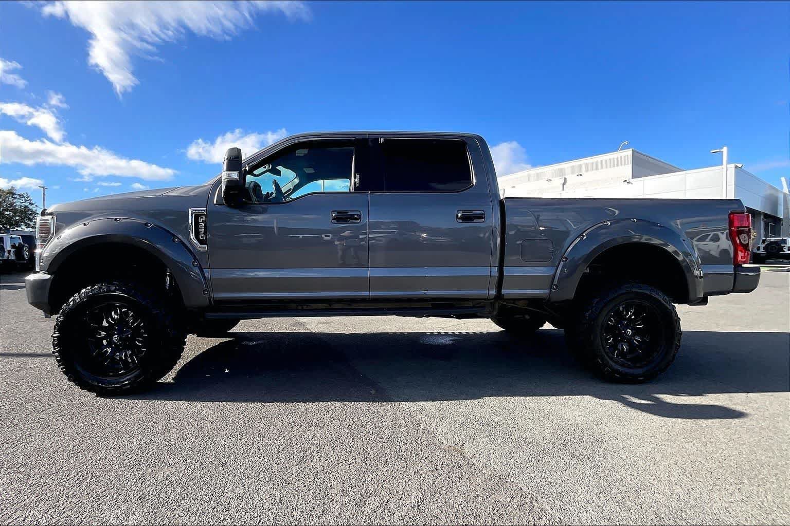 Used 2021 Ford F250 Platinum w/ Tremor Off-Road Package AWD/4WD image 3