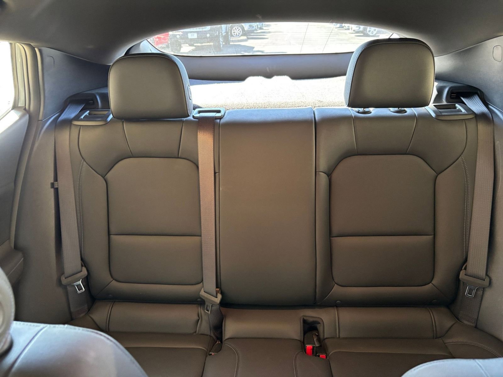 Used 2025 Buick Envista Sport Touring image 36