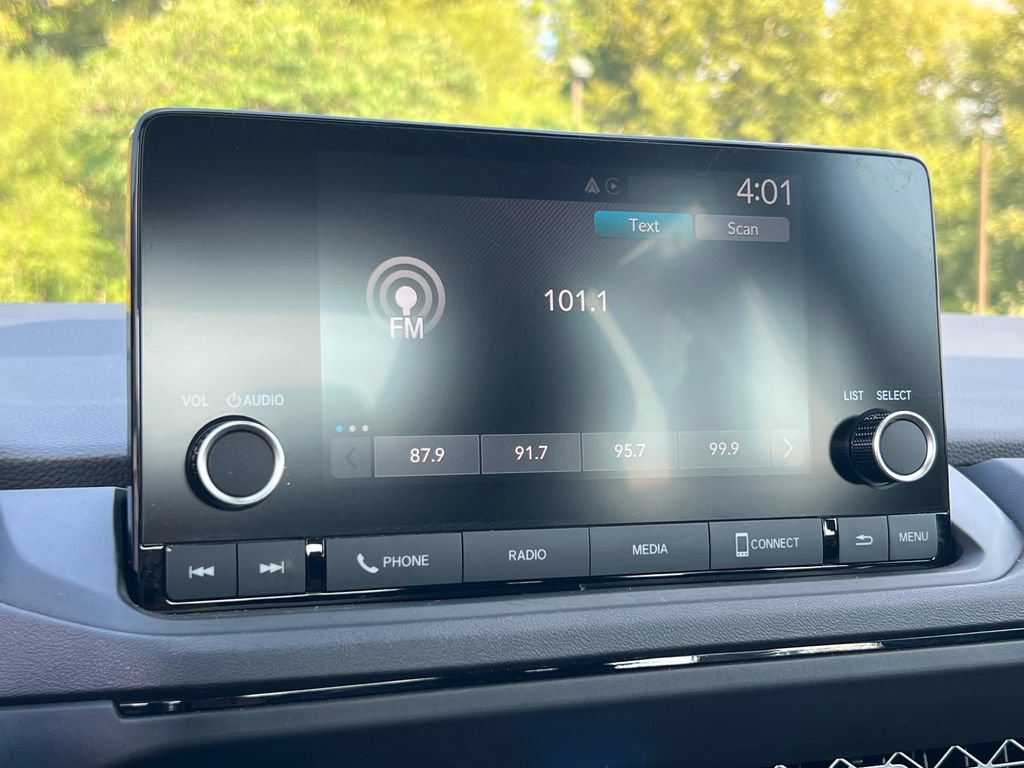 Used 2025 Honda Accord SE image 22