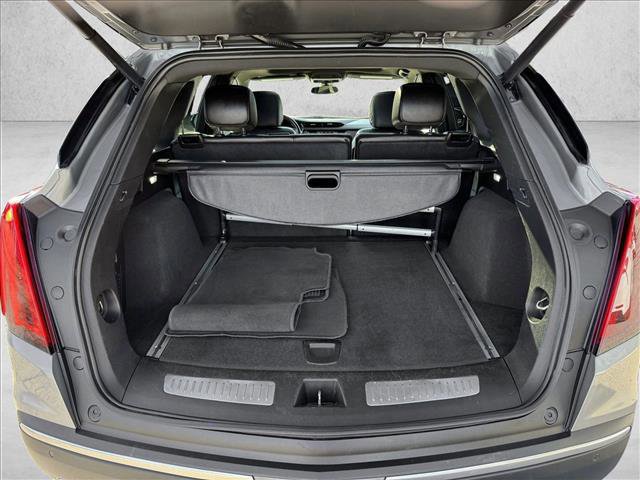 Used 2023 Cadillac XT5 Premium Luxury AWD/4WD image 8
