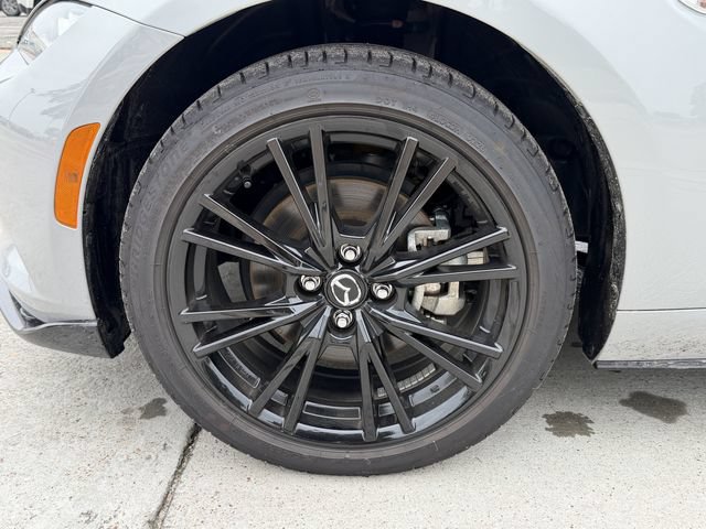 Certified 2026 MAZDA MX-5 Miata Club RWD image 9