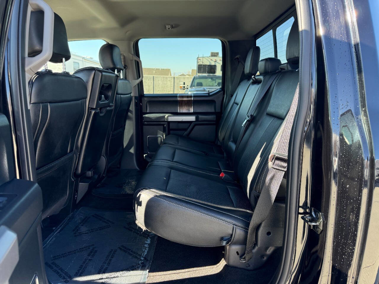 Used 2020 Ford F150 Lariat w/ Max Trailer Tow Package image 20