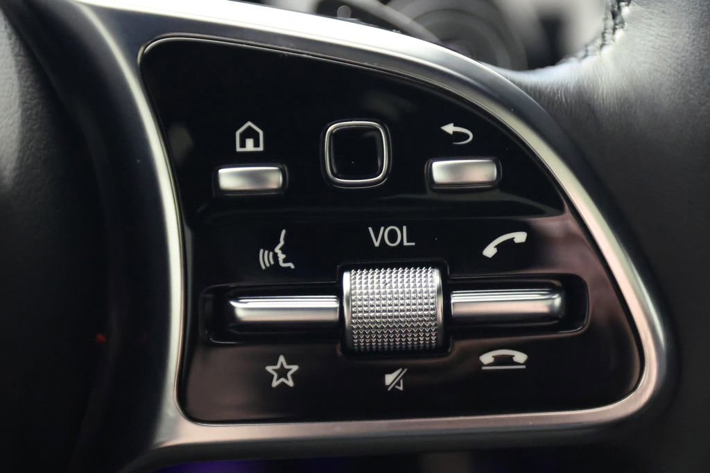 Used 2023 Mercedes-Benz CLA 250 4MATIC image 24