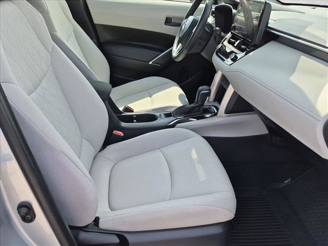 Used 2023 Toyota Corolla Cross LE FWD image 20