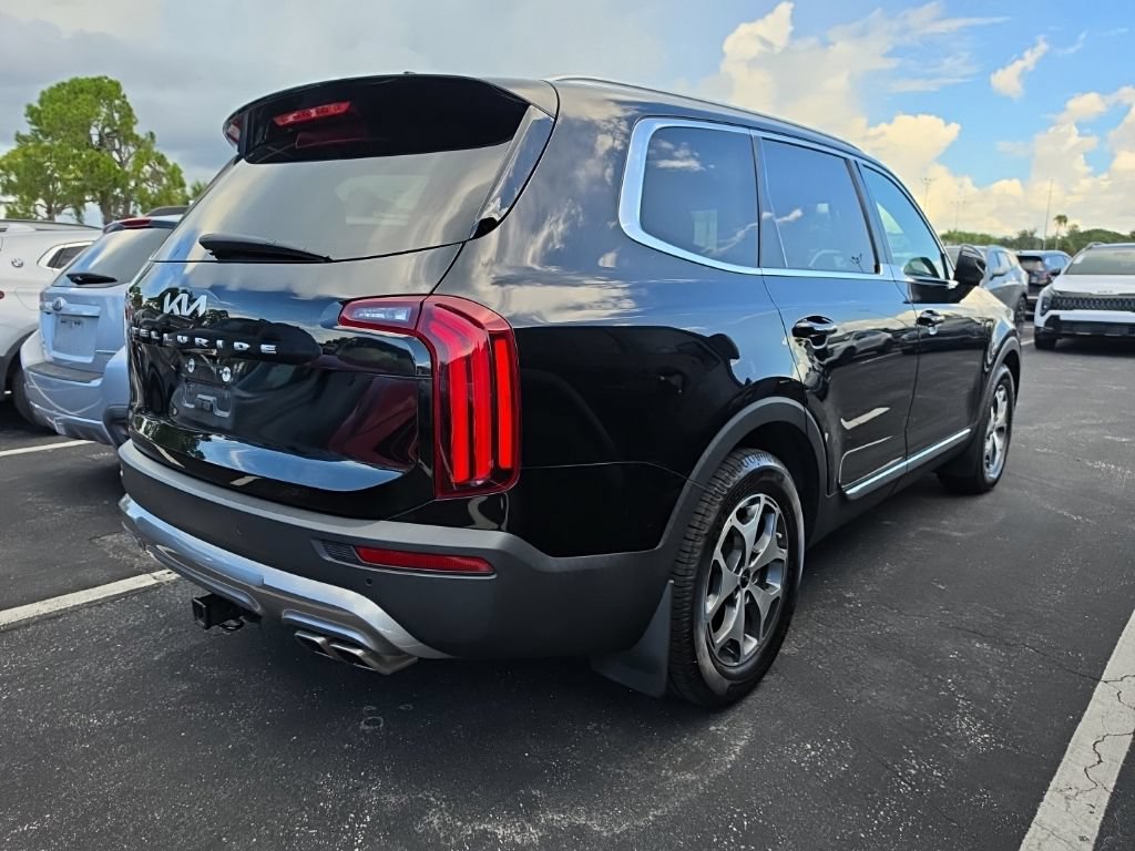 Used 2022 Kia Telluride EX FWD image 16