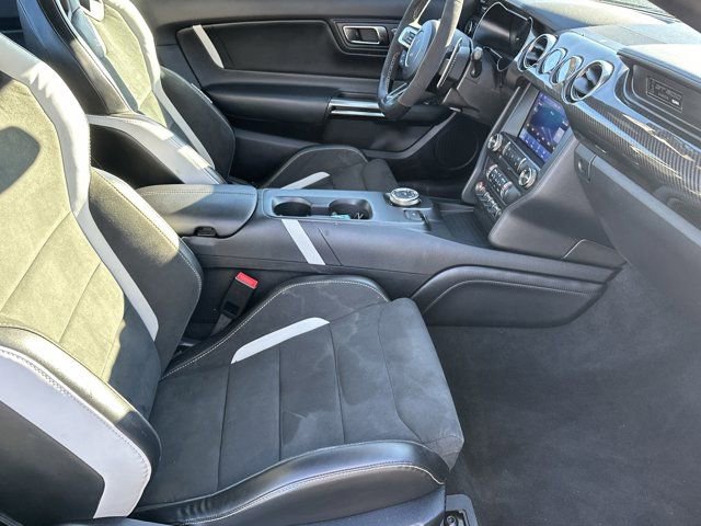 Used 2022 Ford Mustang Shelby GT500 w/ Carbon Fiber Track Pack image 17
