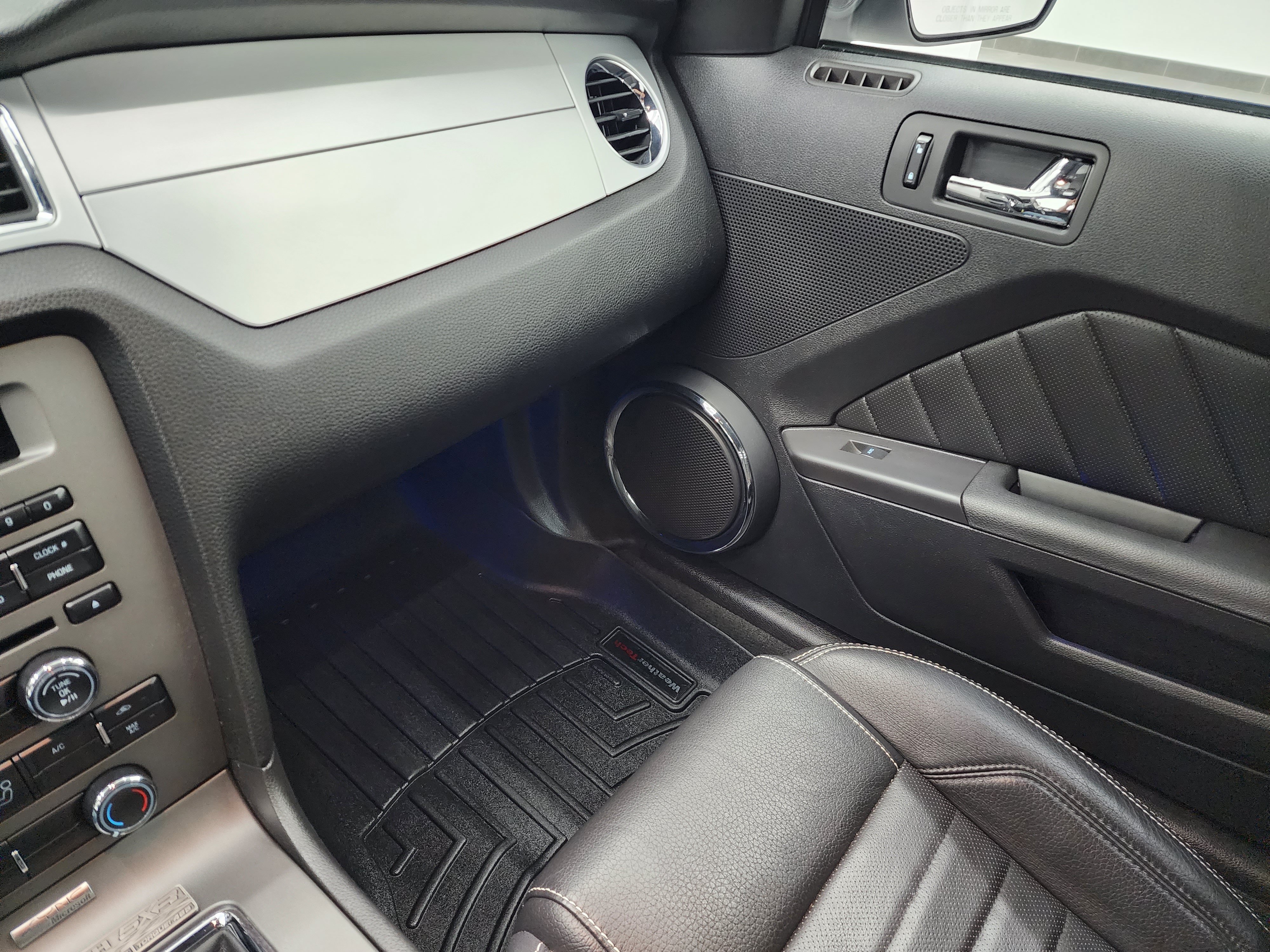 Used 2011 Ford Mustang GT Premium w/ Security Pkg RWD image 13