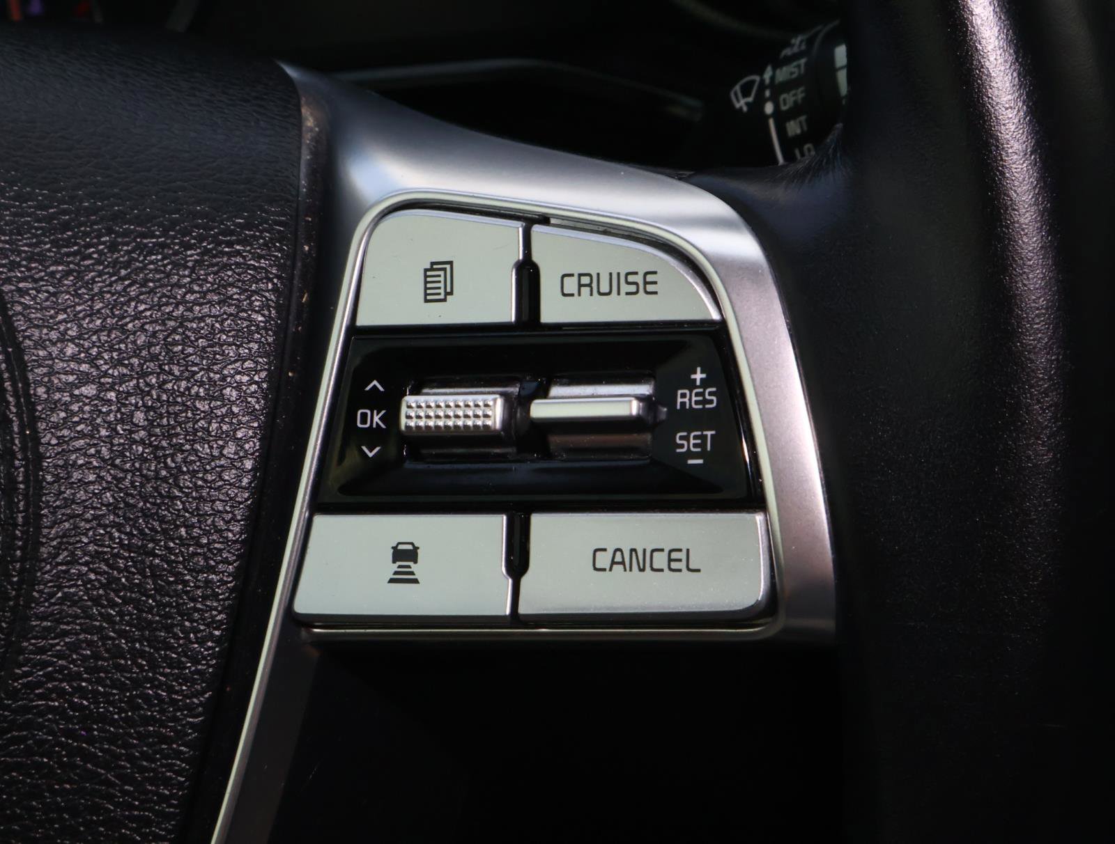 Used 2020 Kia Telluride EX w/ EX Premium Package image 23