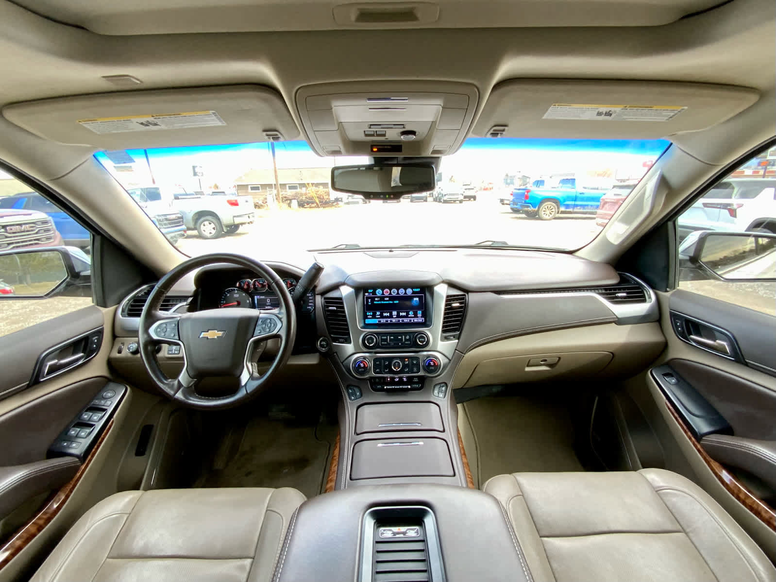 Used 2020 Chevrolet Tahoe Premier AWD/4WD image 36