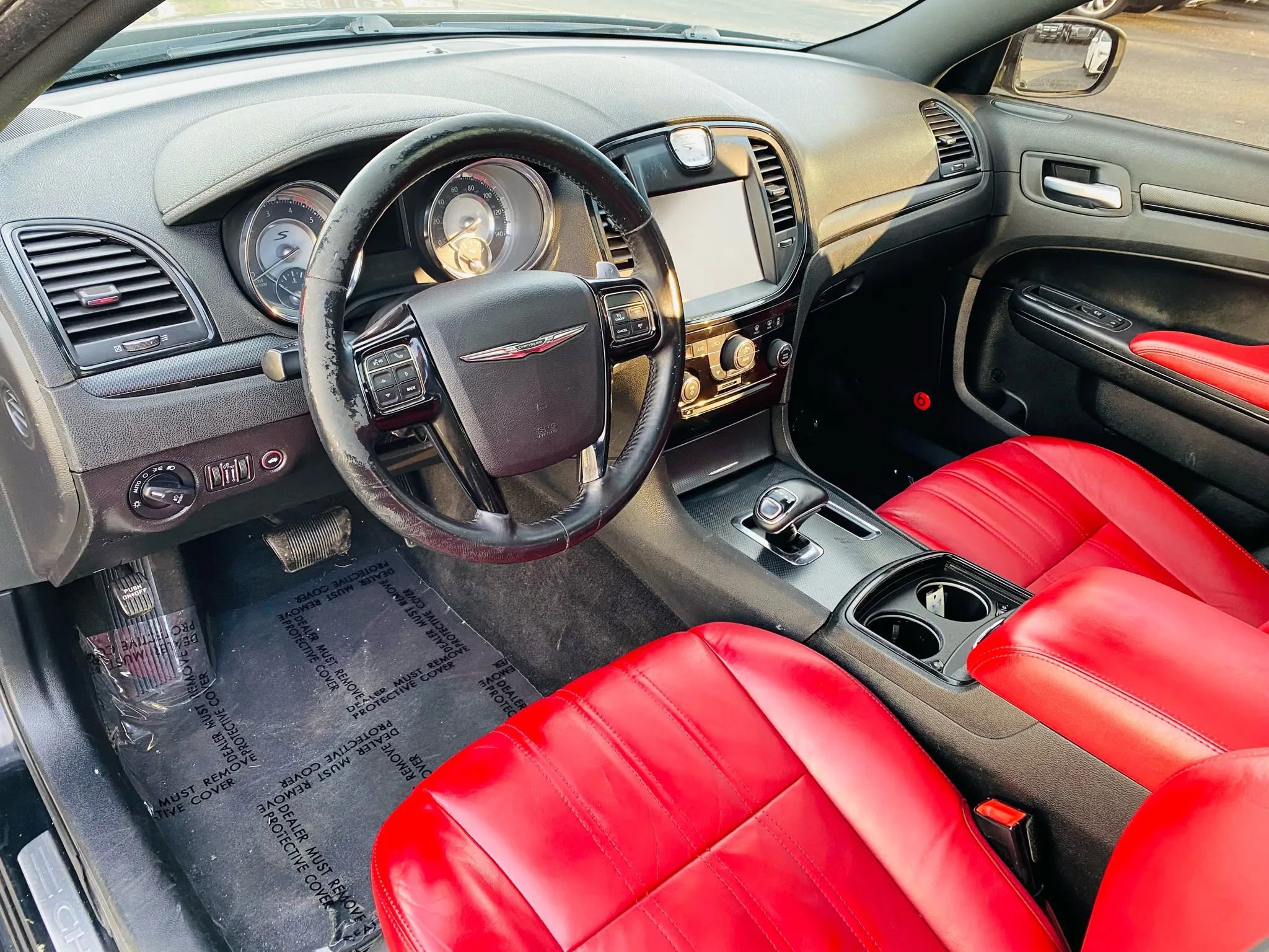 Used 2013 Chrysler 300 S w/ Luxury Group image 8