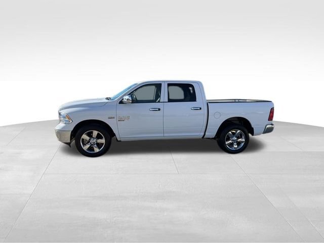 Used 2022 RAM 1500 Classic SLT image 4