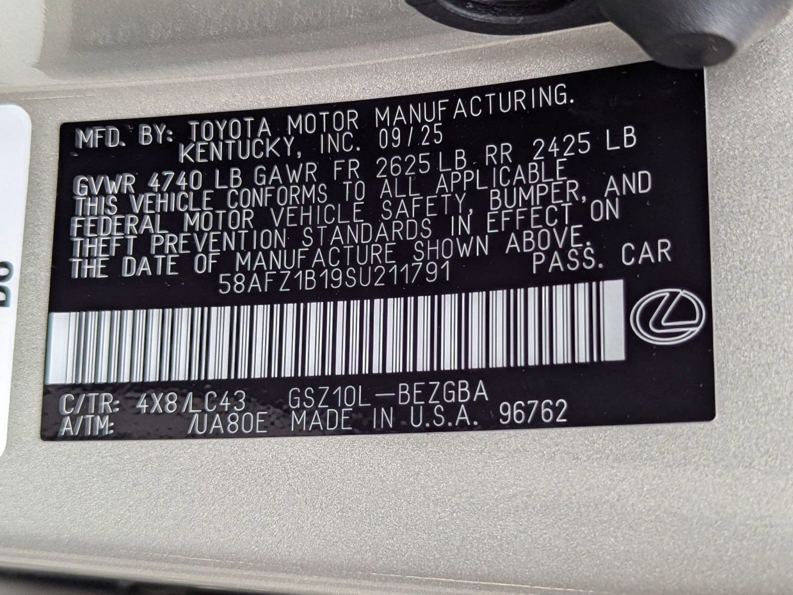 New 2025 Lexus ES 350 Ultra Luxury image 20