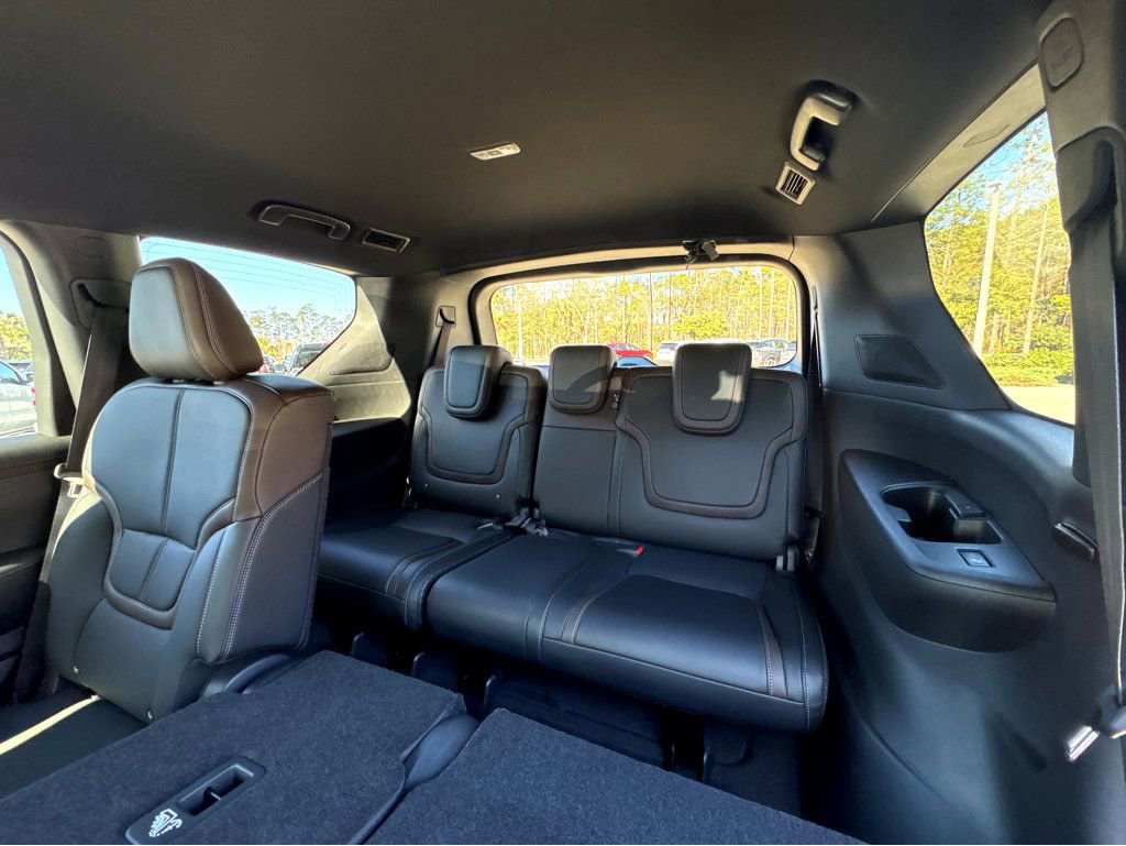 New 2026 Nissan Armada SL RWD image 24
