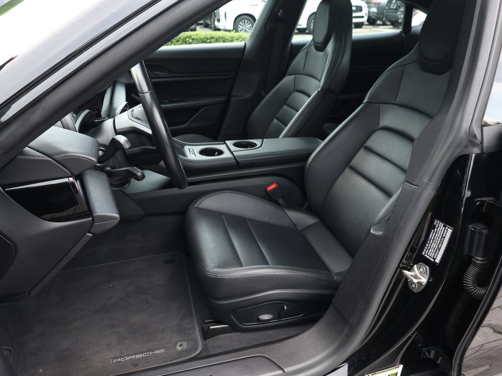 Used 2024 Porsche Taycan RWD image 15