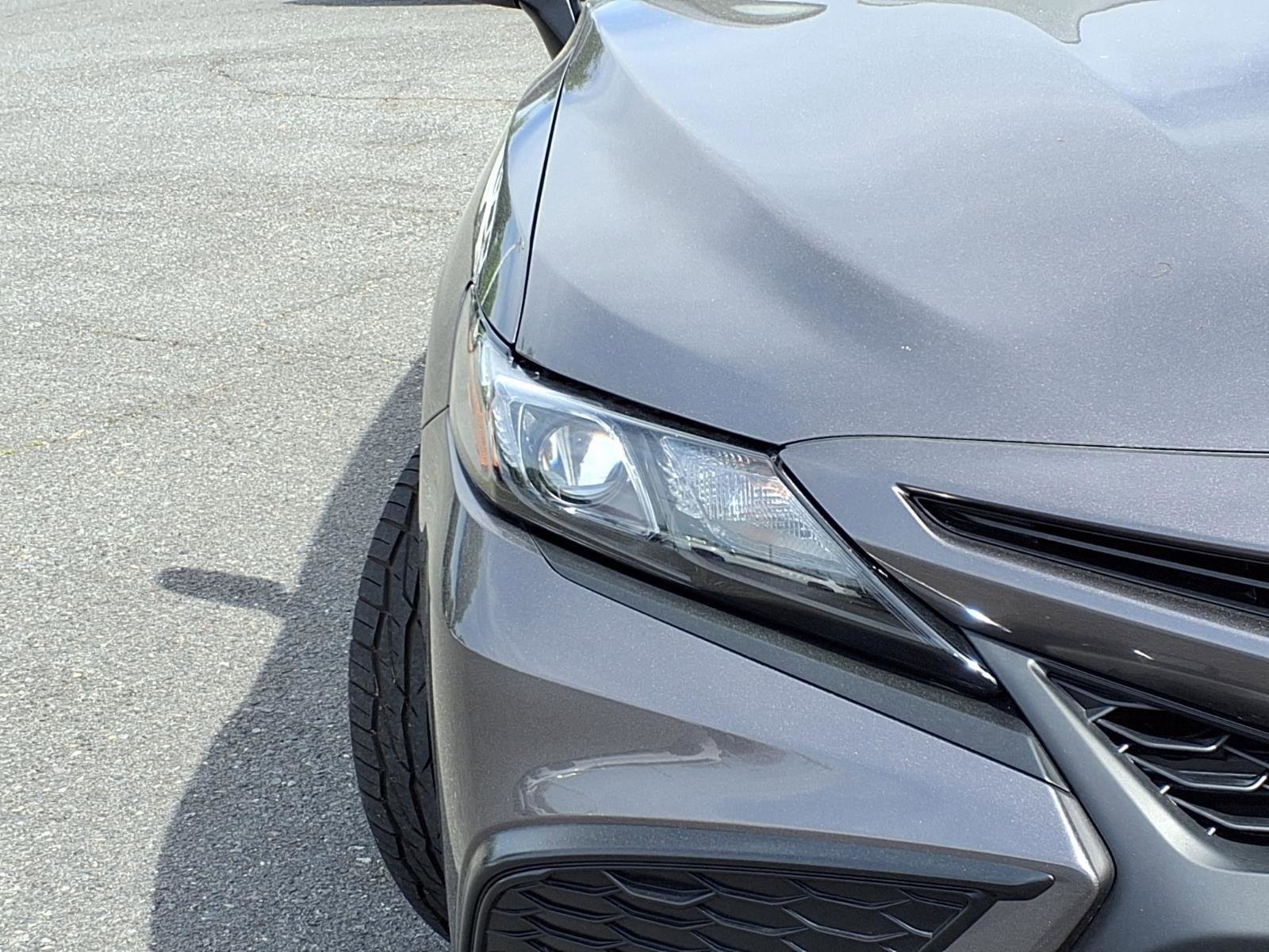 Used 2024 Toyota Camry SE FWD image 13