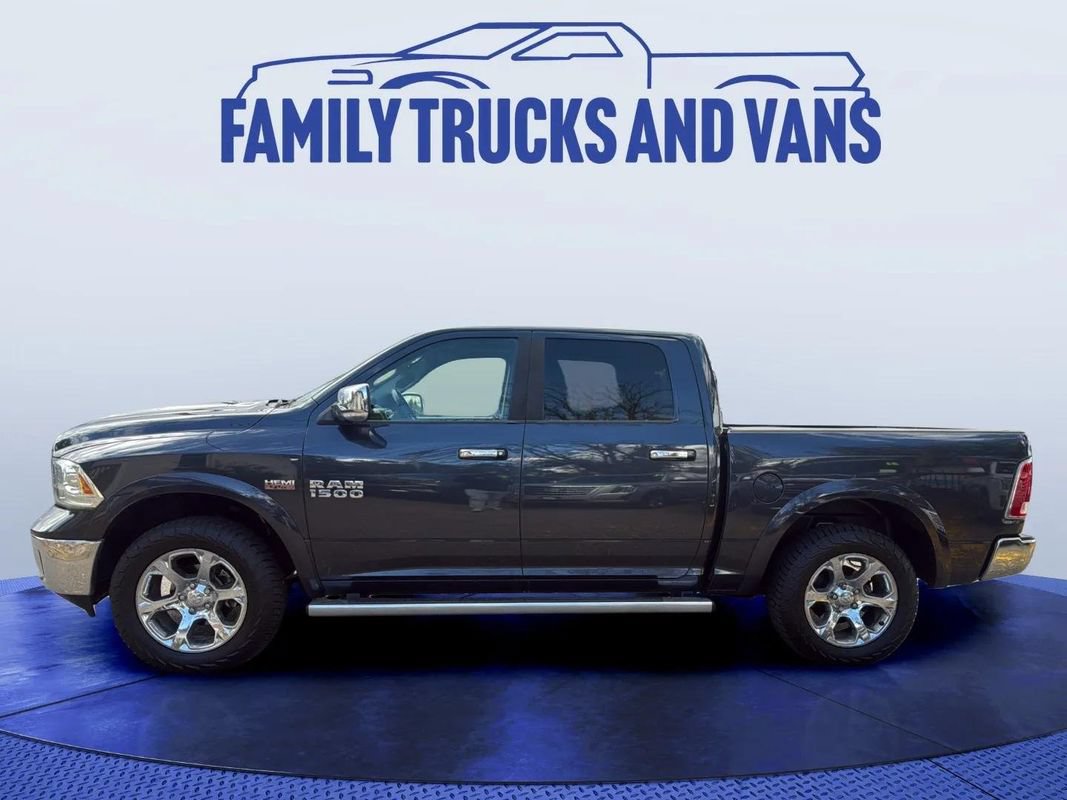 Used 2014 RAM 1500 Laramie AWD/4WD image 2