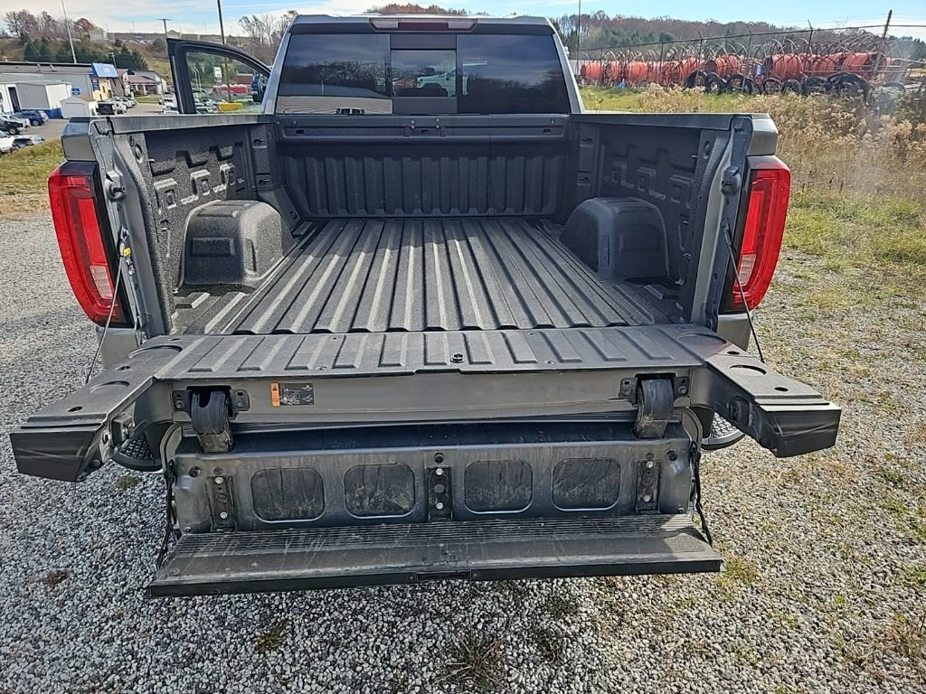 Used 2020 GMC Sierra 1500 SLT w/ SLT Premium Package image 21