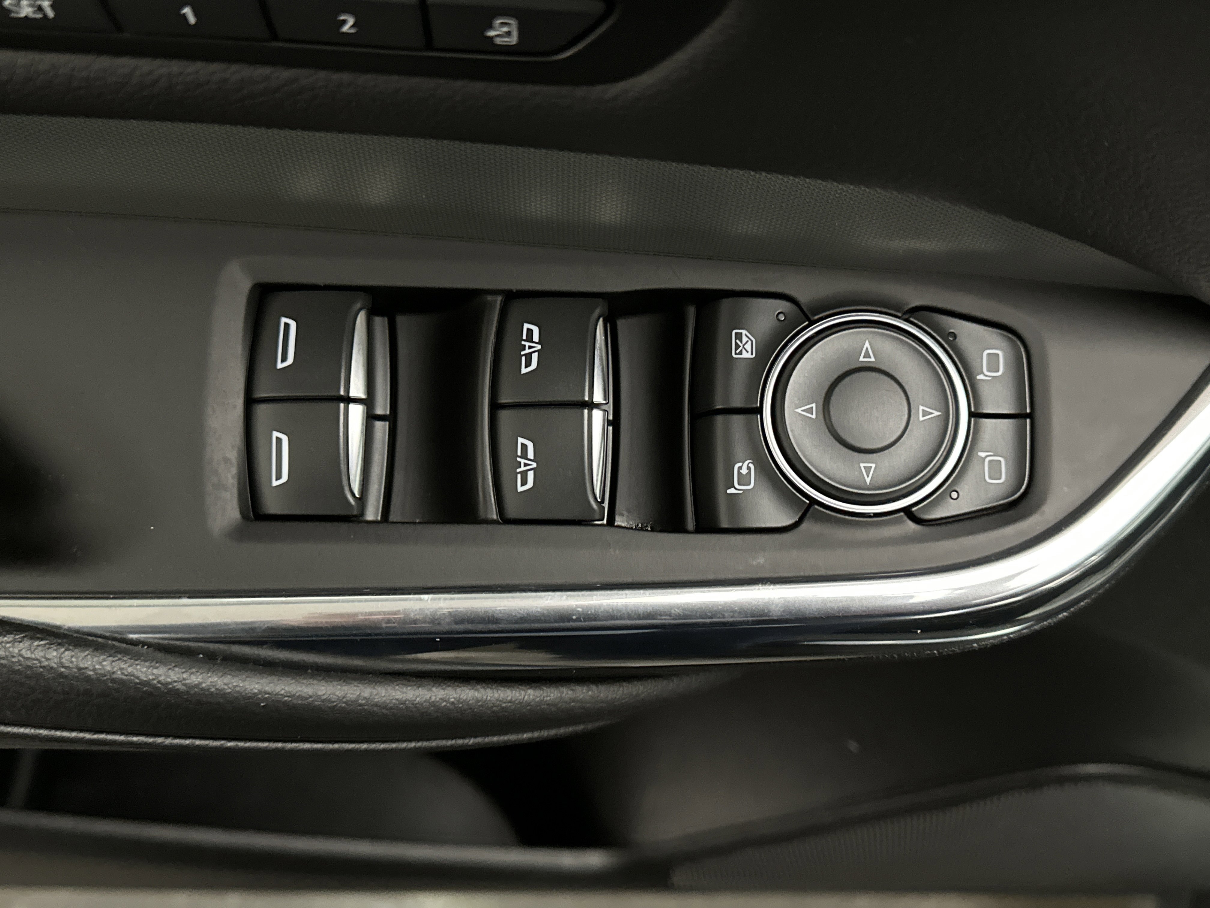 Used 2023 Cadillac XT4 Premium Luxury image 21