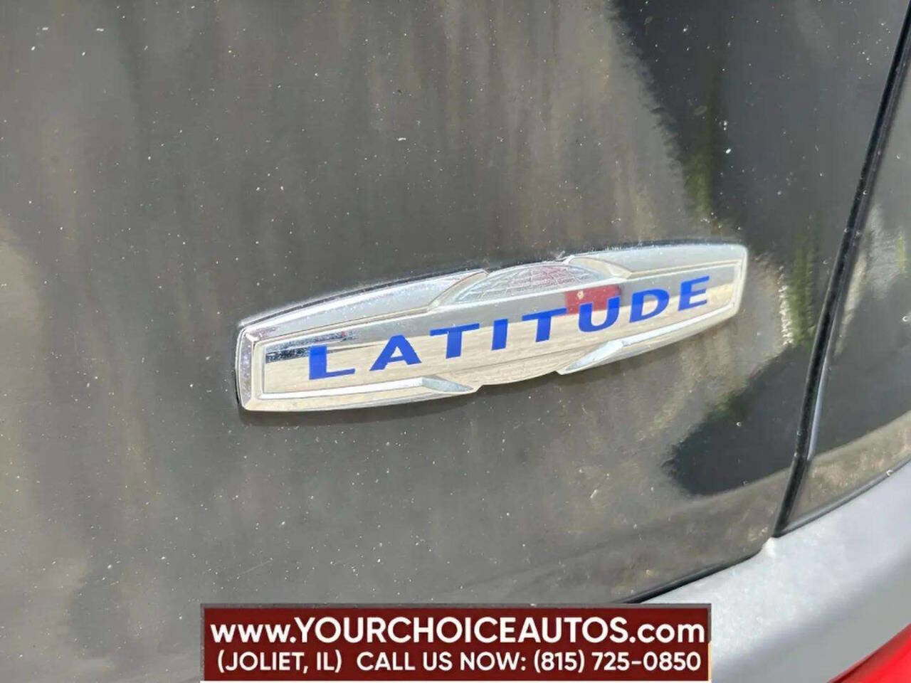Used 2018 Jeep Cherokee Latitude w/ Safety Group AWD/4WD image 37