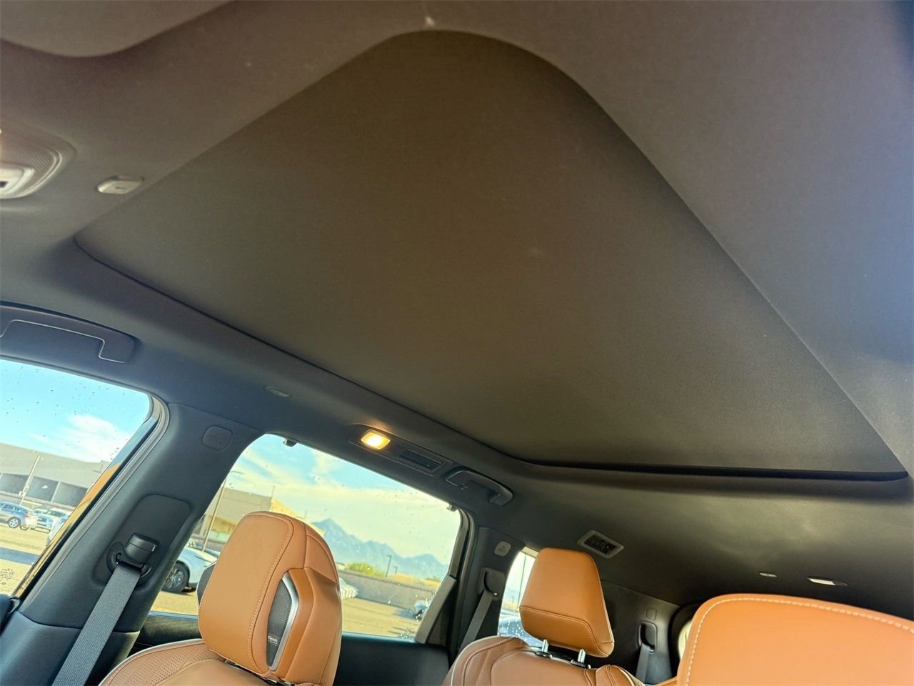 New 2026 INFINITI QX60 Autograph image 18