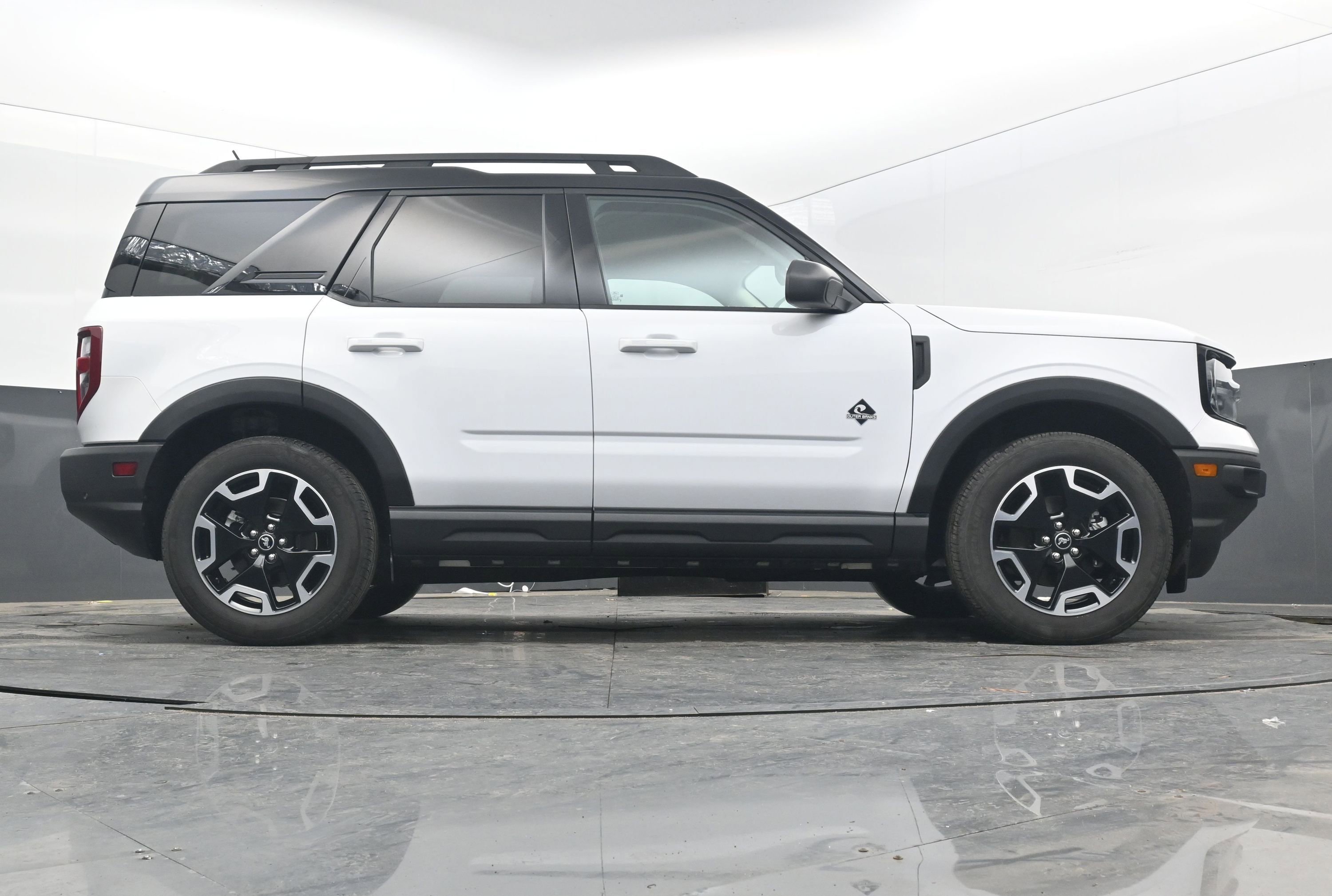 Used 2024 Ford Bronco Sport Outer Banks image 31