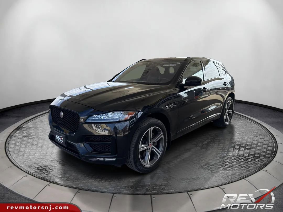 Used 2018 Jaguar F-PACE R-Sport image 1