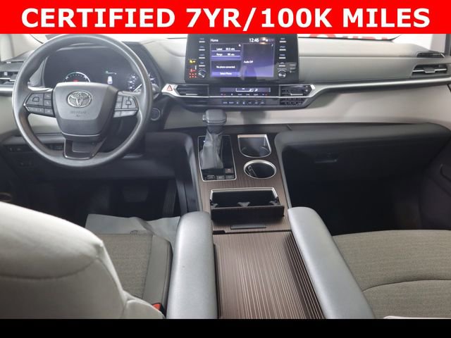 Used 2024 Toyota Sienna LE image 14