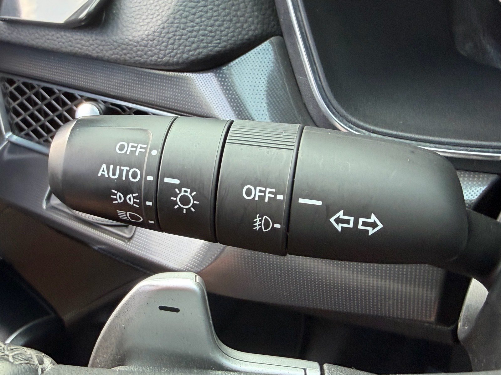 Used 2023 Acura Integra A-Spec w/ Technology Package FWD image 31