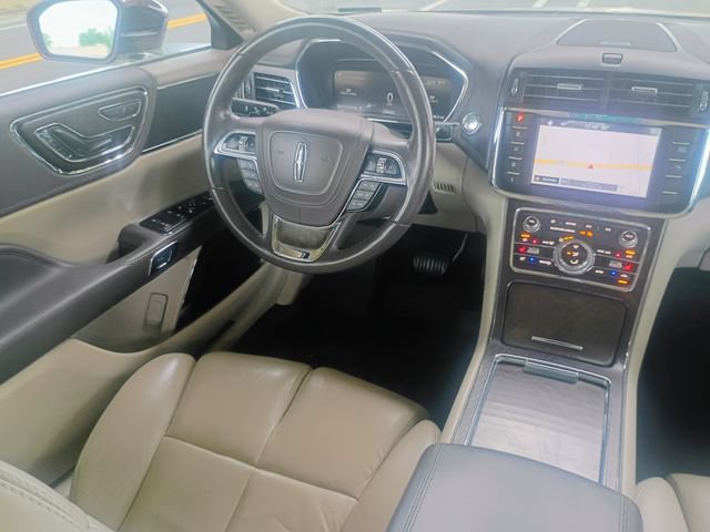 Used 2017 Lincoln Continental Select w/ Climate Package AWD/4WD image 38