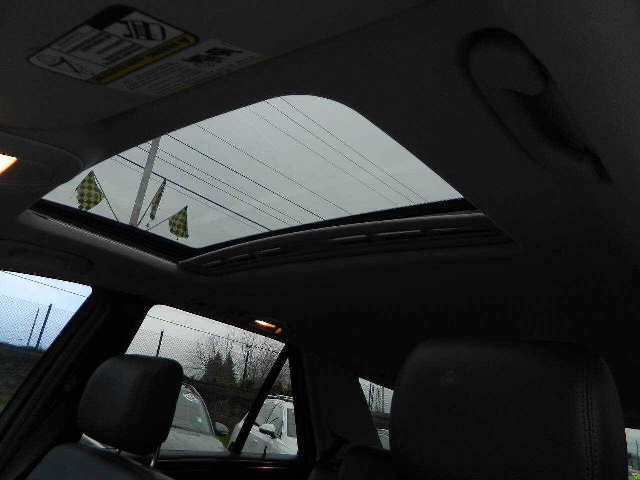 Used 2010 Mercedes-Benz ML 350 BlueTEC 4MATIC image 22