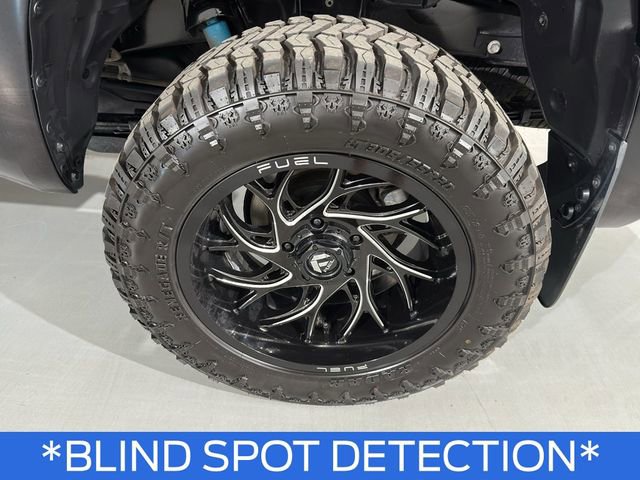 Used 2017 Toyota Tundra Limited image 8