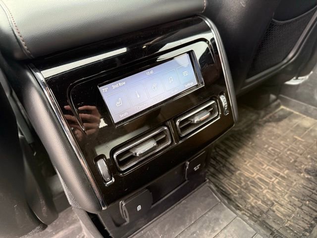 Used 2022 Lincoln Aviator Reserve w/ Equipment Group 201A AWD/4WD image 16