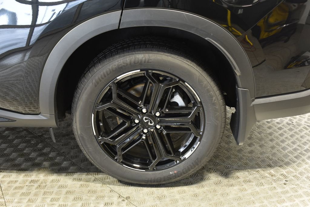 Certified 2026 INFINITI QX60 Sport w/ Dark Cargo Package image 37