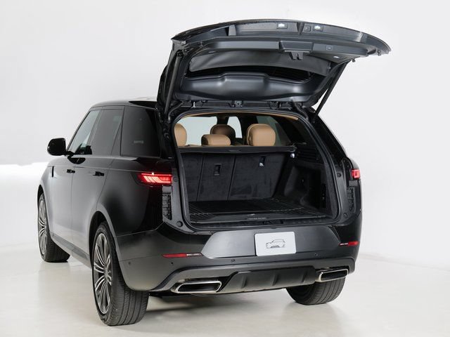 Used 2024 Land Rover Range Rover Sport SE AWD/4WD image 30
