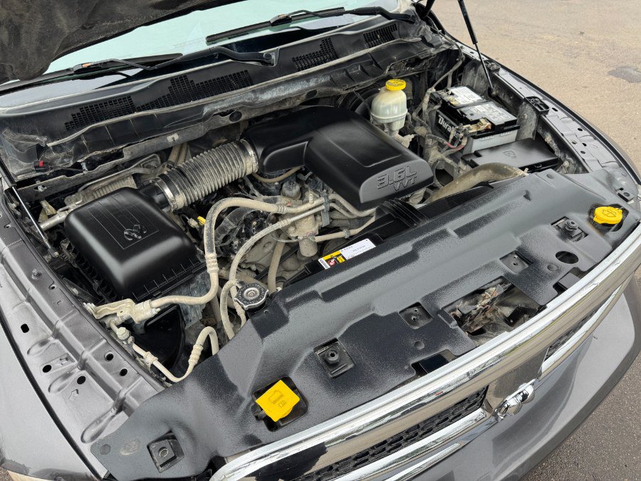Used 2017 RAM 1500 Classic SLT AWD/4WD image 23
