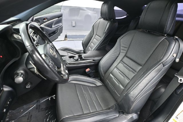 Used 2017 Lexus RC 200t F Sport RWD image 19