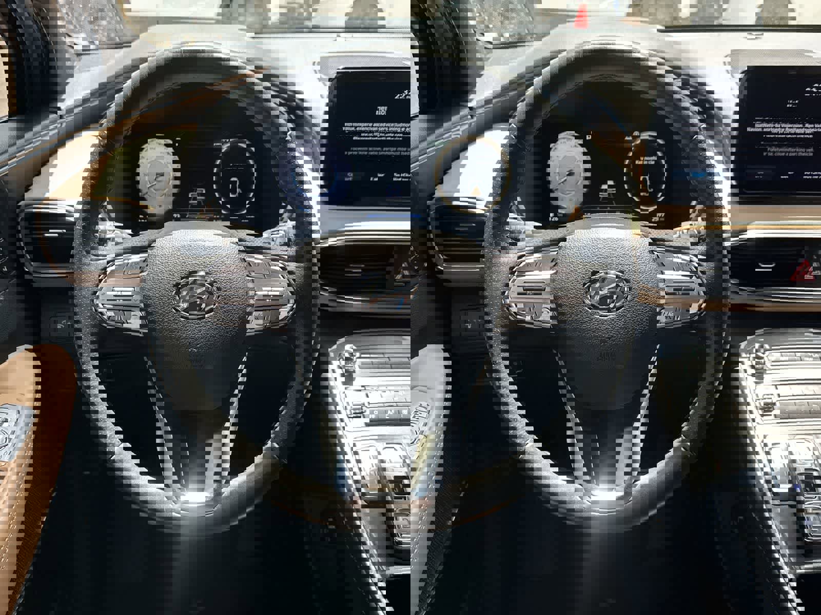 Used 2023 Hyundai Santa Fe Calligraphy AWD/4WD image 20