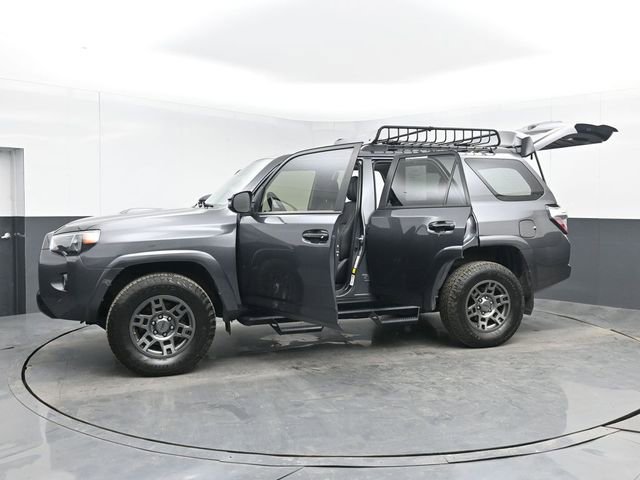 Used 2020 Toyota 4Runner Venture w/ Moonroof Package image 53