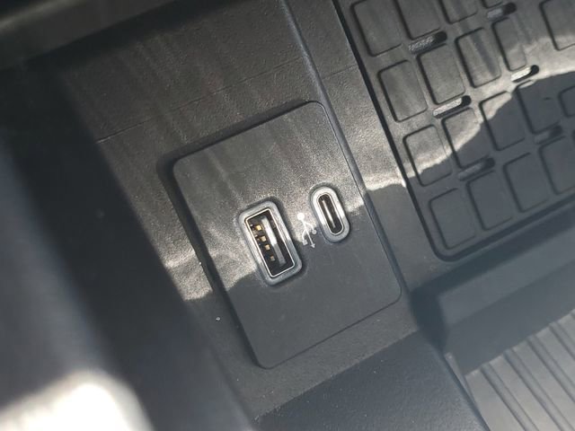 Certified 2024 Ford Expedition Max XLT image 29